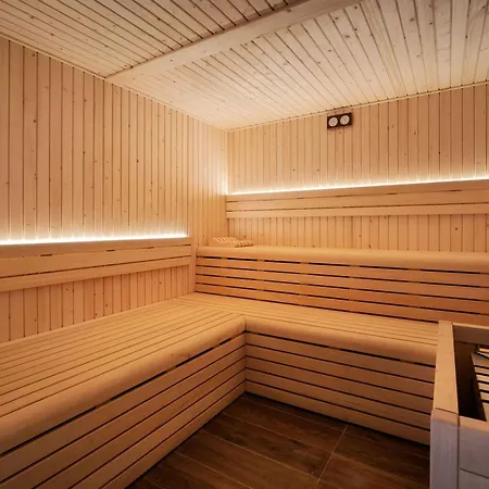 Apartment Neuf De Luxe Avec 3 A 1850 - Fr-1-830-12 Courchevel