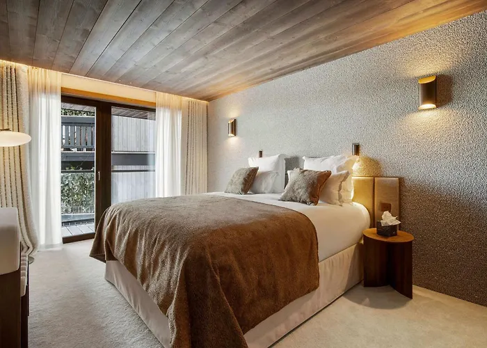 Neuf De Luxe Avec 3 A 1850 - Fr-1-830-12